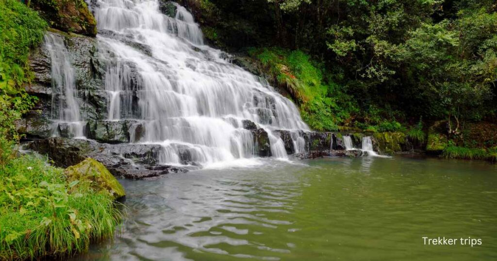 Is it safe to travel in the monsoon?