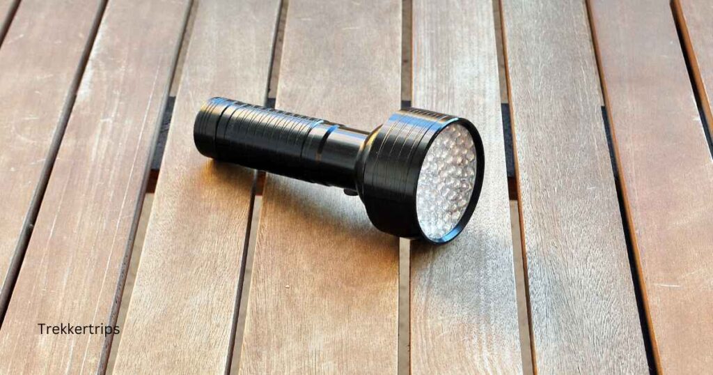 Can you travel with a flashlight?