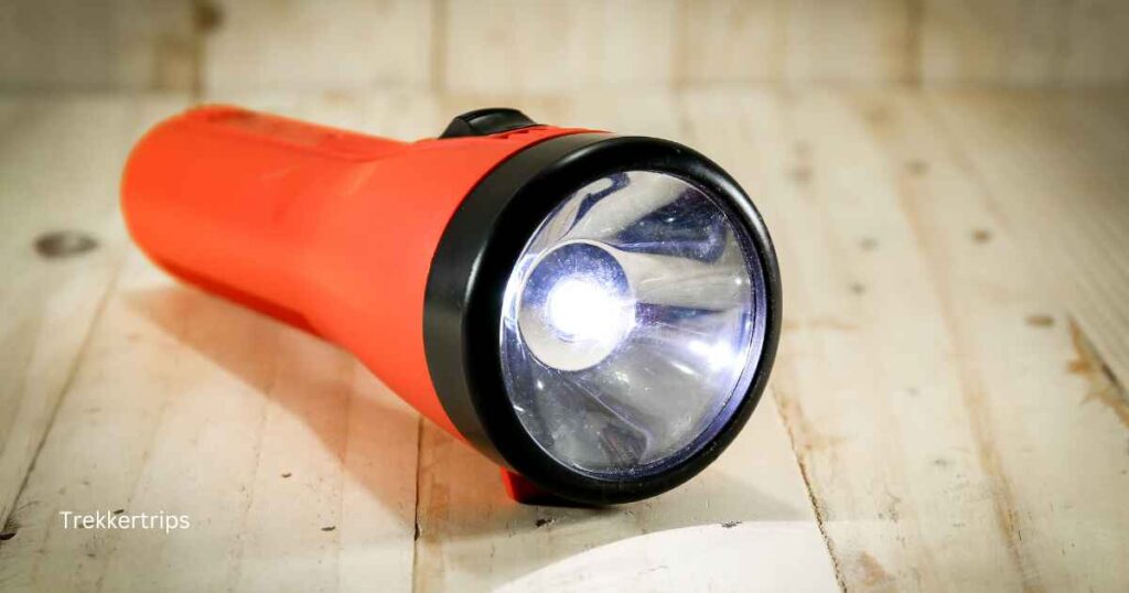 Can you travel with a flashlight?